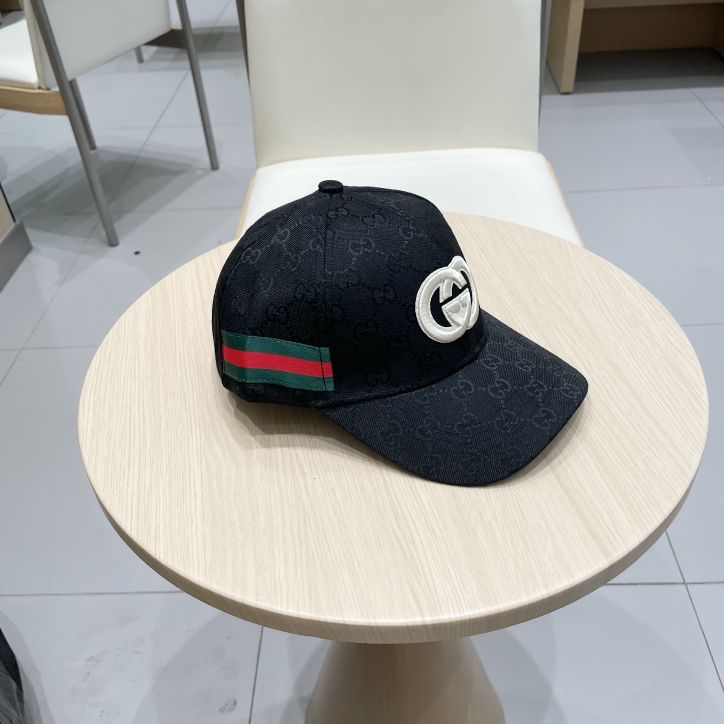  古奇棒球帽♥️GUCCI🧢官网新品，棒球帽，原单品质火爆来袭 。🎩 工艺非常精美 高档大气上档次！低调