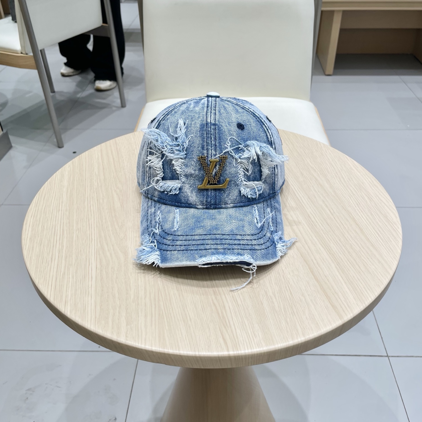 。LV路易威登🧢 官网高版出货，棒球帽，非常经典的经典，流行的复古美，四季可用，出门必备，非常显脸小