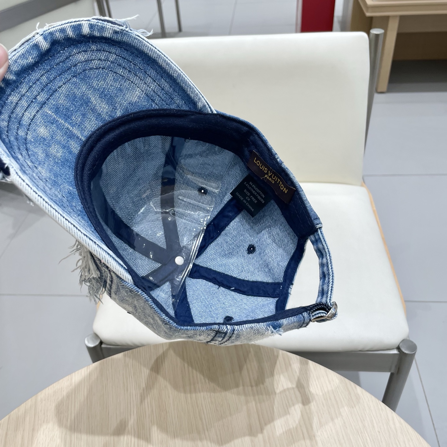 。LV路易威登🧢 官网高版出货，棒球帽，非常经典的经典，流行的复古美，四季可用，出门必备，非常显脸小