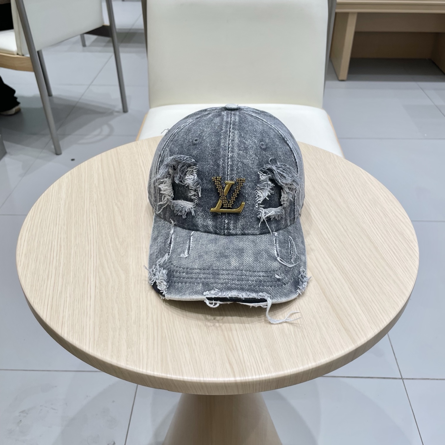 。LV路易威登🧢 官网高版出货，棒球帽，非常经典的经典，流行的复古美，四季可用，出门必备，非常显脸小