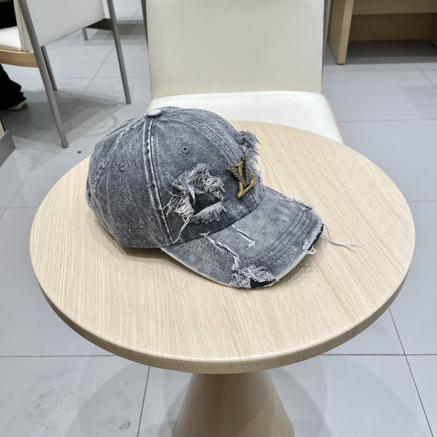 。LV路易威登🧢 官网高版出货，棒球帽，非常经典的经典，流行的复古美，四季可用，出门必备，非常显脸小