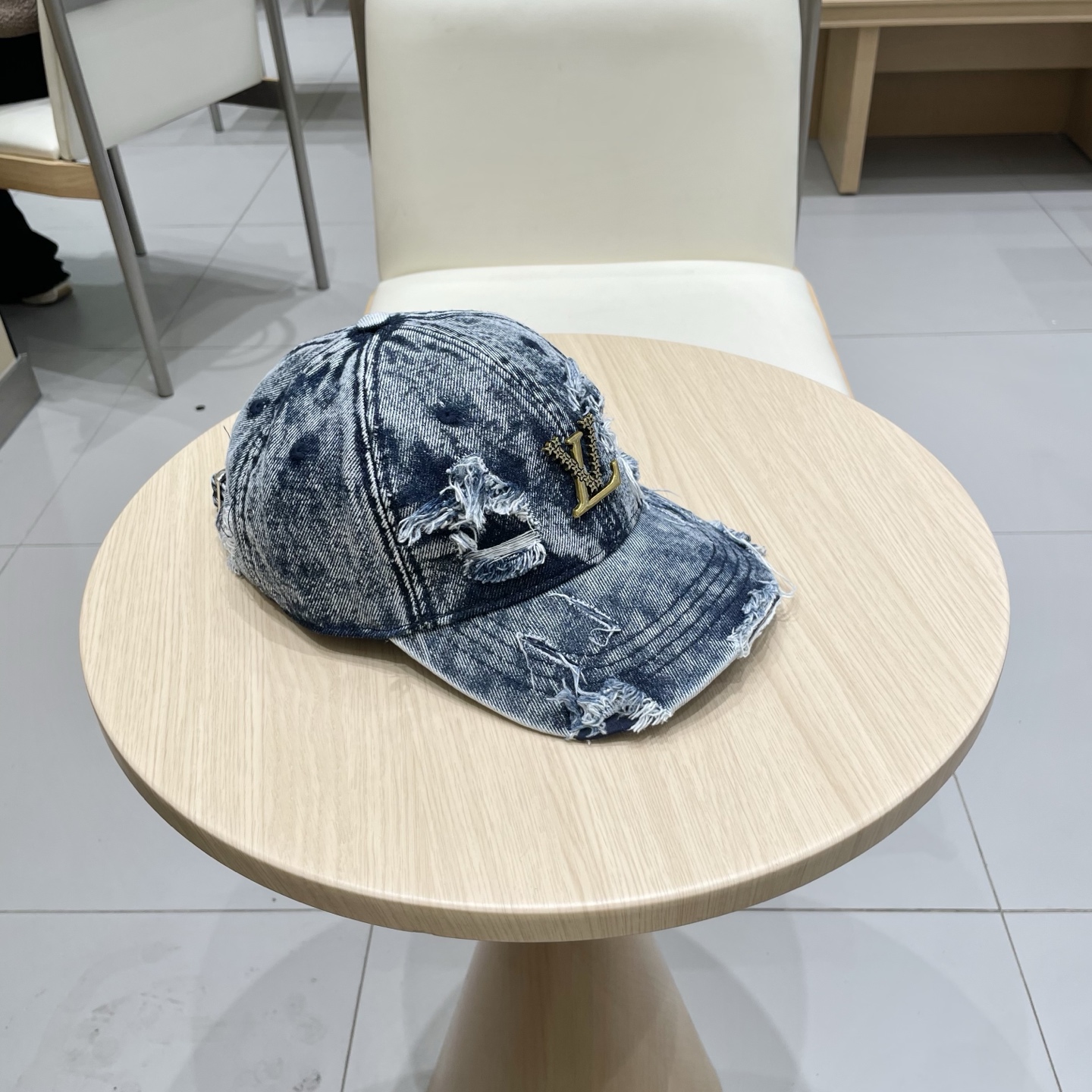 。LV路易威登🧢 官网高版出货，棒球帽，非常经典的经典，流行的复古美，四季可用，出门必备，非常显脸小