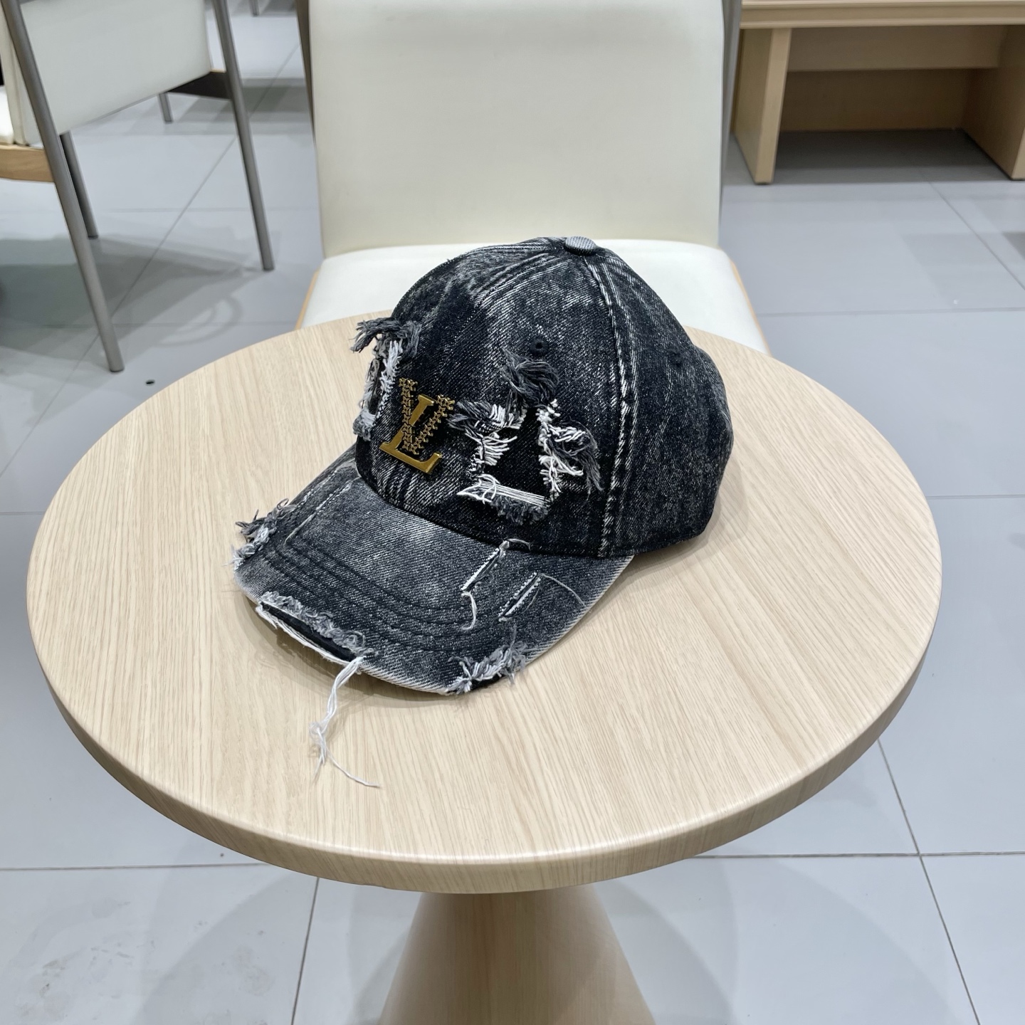 。LV路易威登🧢 官网高版出货，棒球帽，非常经典的经典，流行的复古美，四季可用，出门必备，非常显脸小