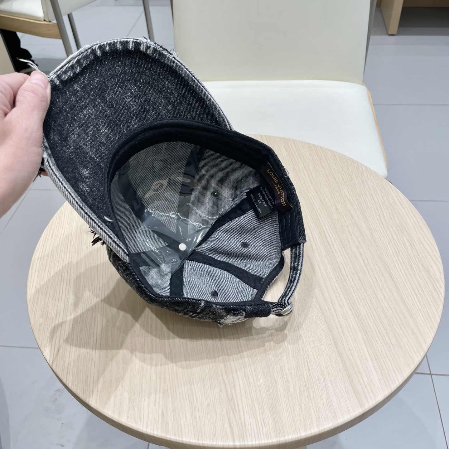 。LV路易威登🧢 官网高版出货，棒球帽，非常经典的经典，流行的复古美，四季可用，出门必备，非常显脸小