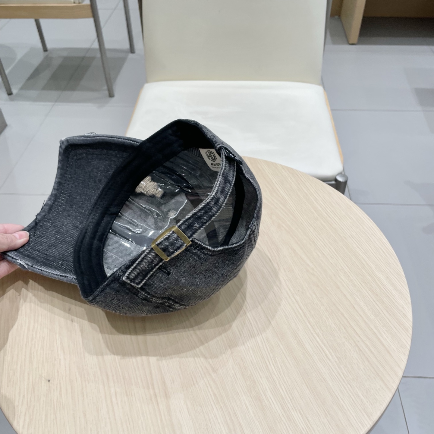 🧢路易威登棒球帽 LouisVuitton😍新款LV棒球帽，重工打造♥️高端大气，百搭款🤗男女通用！跑量