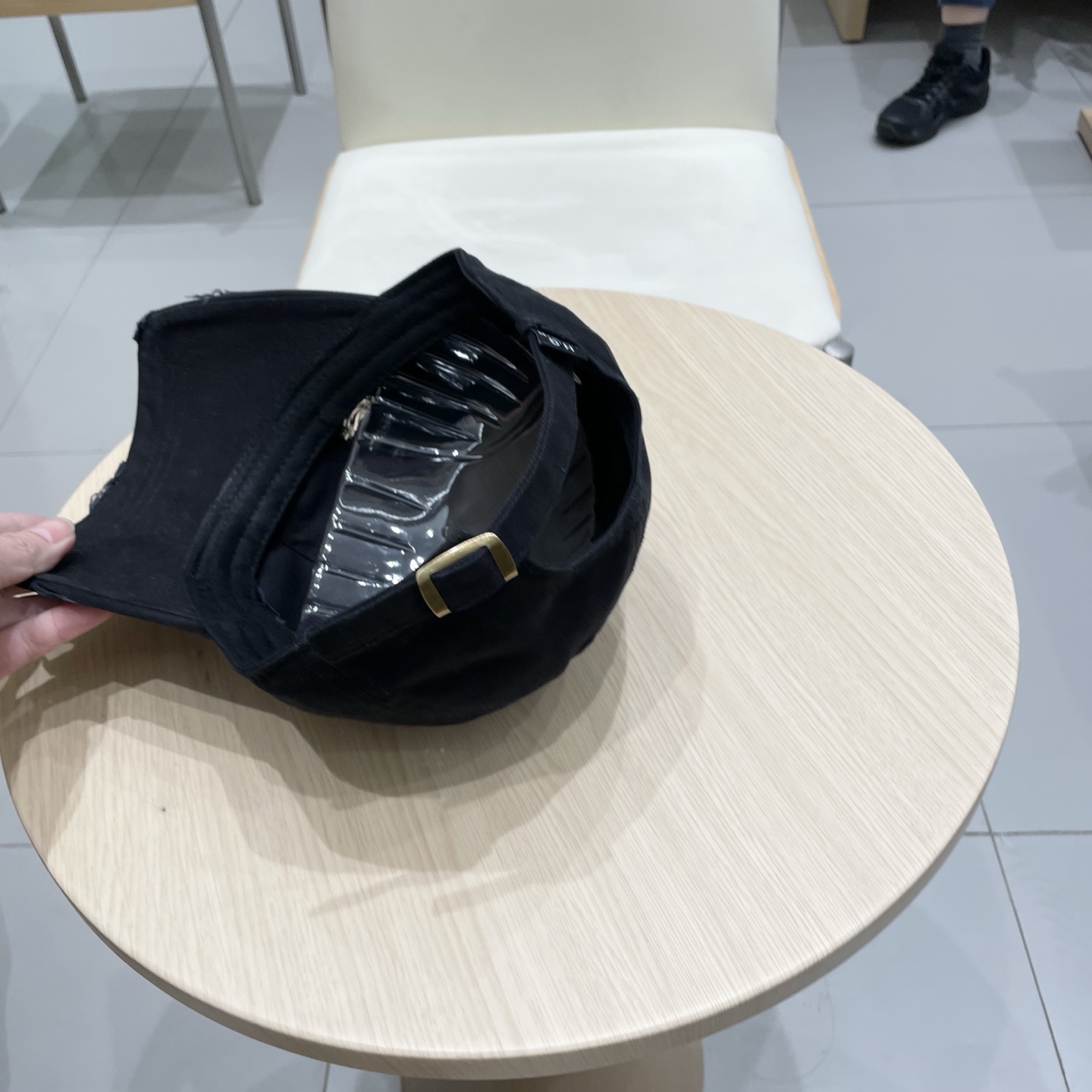 🧢路易威登棒球帽 LouisVuitton😍新款LV棒球帽，重工打造♥️高端大气，百搭款🤗男女通用！跑量