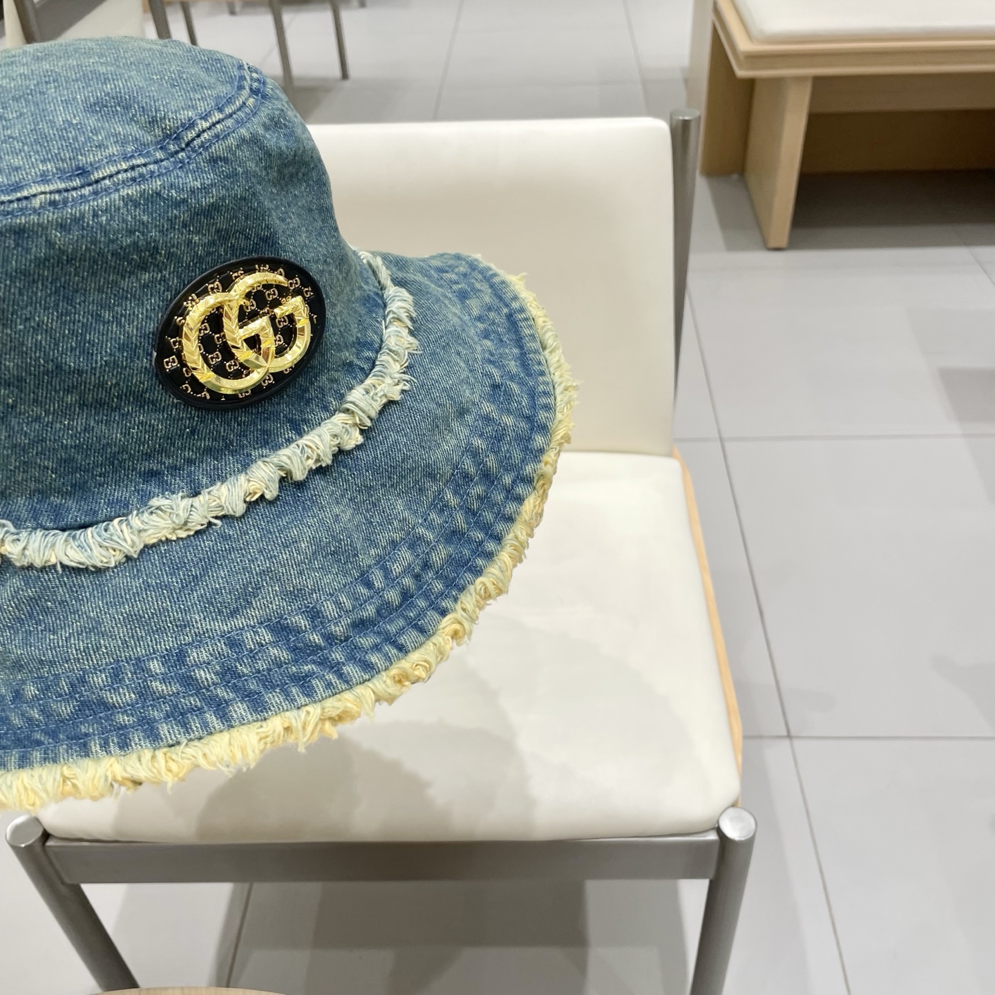 GUCCI古奇复古水洗毛边牛仔渔夫帽女2025春季新款大檐显脸小做旧百搭水桶帽