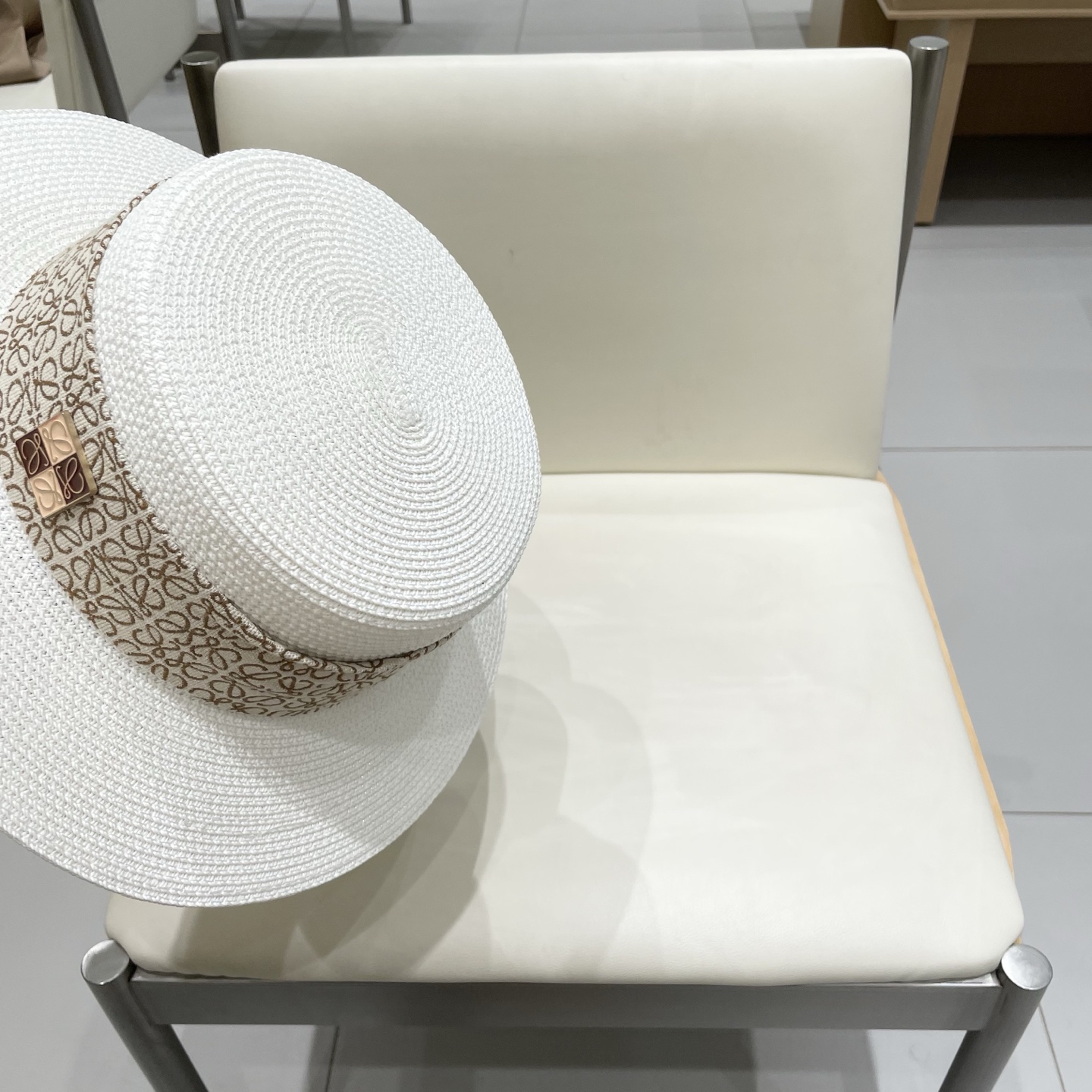 塞琳celien新款草帽，平顶礼帽，头围57cm