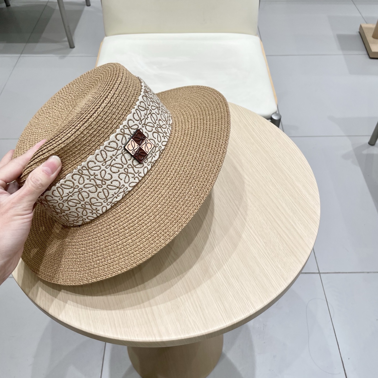 塞琳celien新款草帽，平顶礼帽，头围57cm