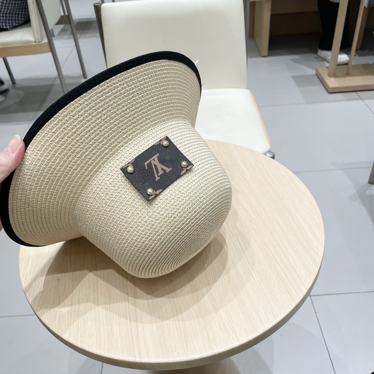 LV路易威登新款圆顶草帽，平顶礼帽，头围57cm