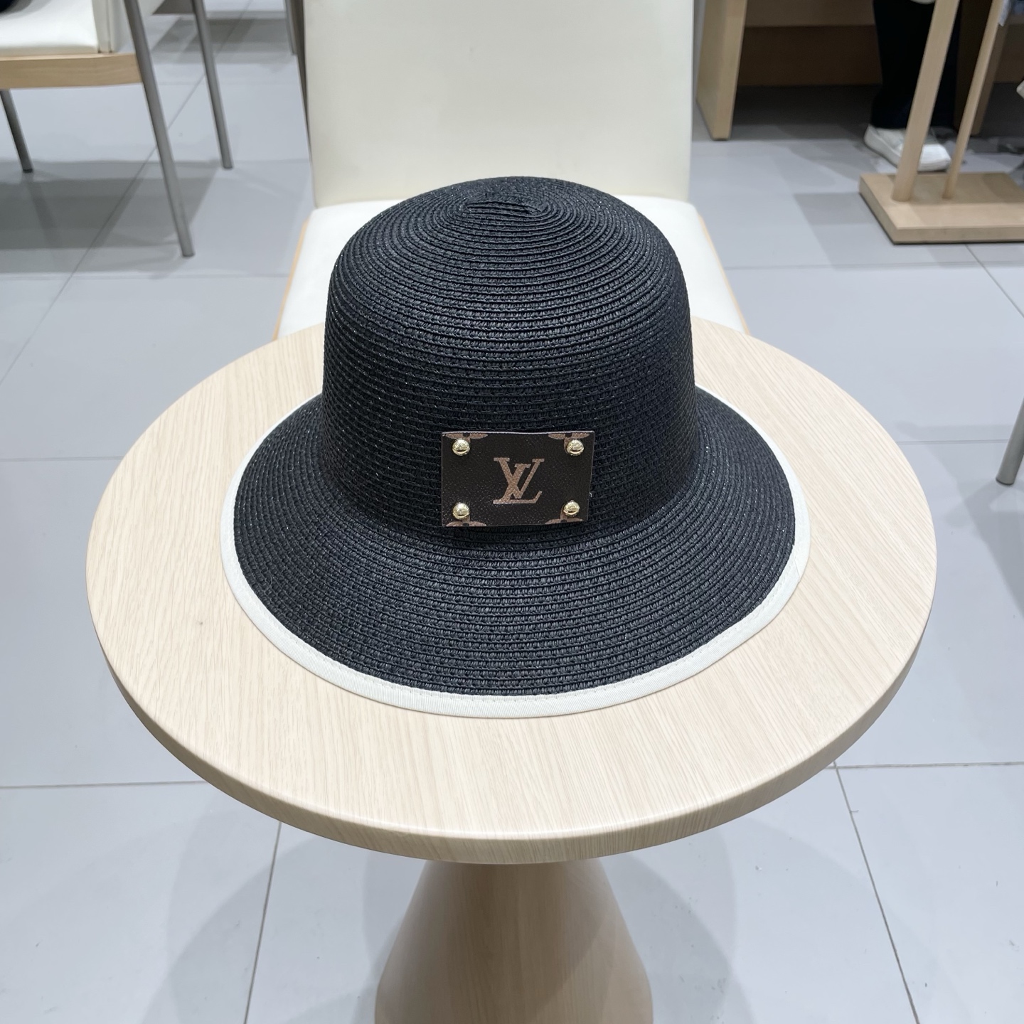NO:224954,LV Louis Vuitton new dome straw hat, top hat, head circumference 57cm hat, straw hat fisherman hat baseball hat knit hat, hat, louis vuitton, louis vuitton, espadrilles, hats19860909LV路易威登新款圆顶草帽,平顶礼帽,头围57cm帽子草帽渔夫帽棒球帽针织帽,帽子,louis vuitton,louis vuitton,espadrilles,hats,hat