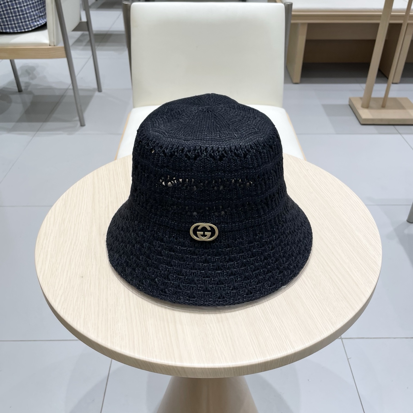 NO:221138,Gucci hat women's spring and summer new product solid color hollow sunshade fisherman hat simple fashion travel sun protection pot hat face bucket hat fisherman hat baseball hat knit hat, hat, gucci, espadrilles, hats19860909Gucci古奇帽子女春夏新品纯色镂空遮阳渔夫帽简约时尚出游防晒盆帽显脸桶帽帽子渔夫帽棒球帽针织帽,帽子,gucci,espadrilles,hats,hat
