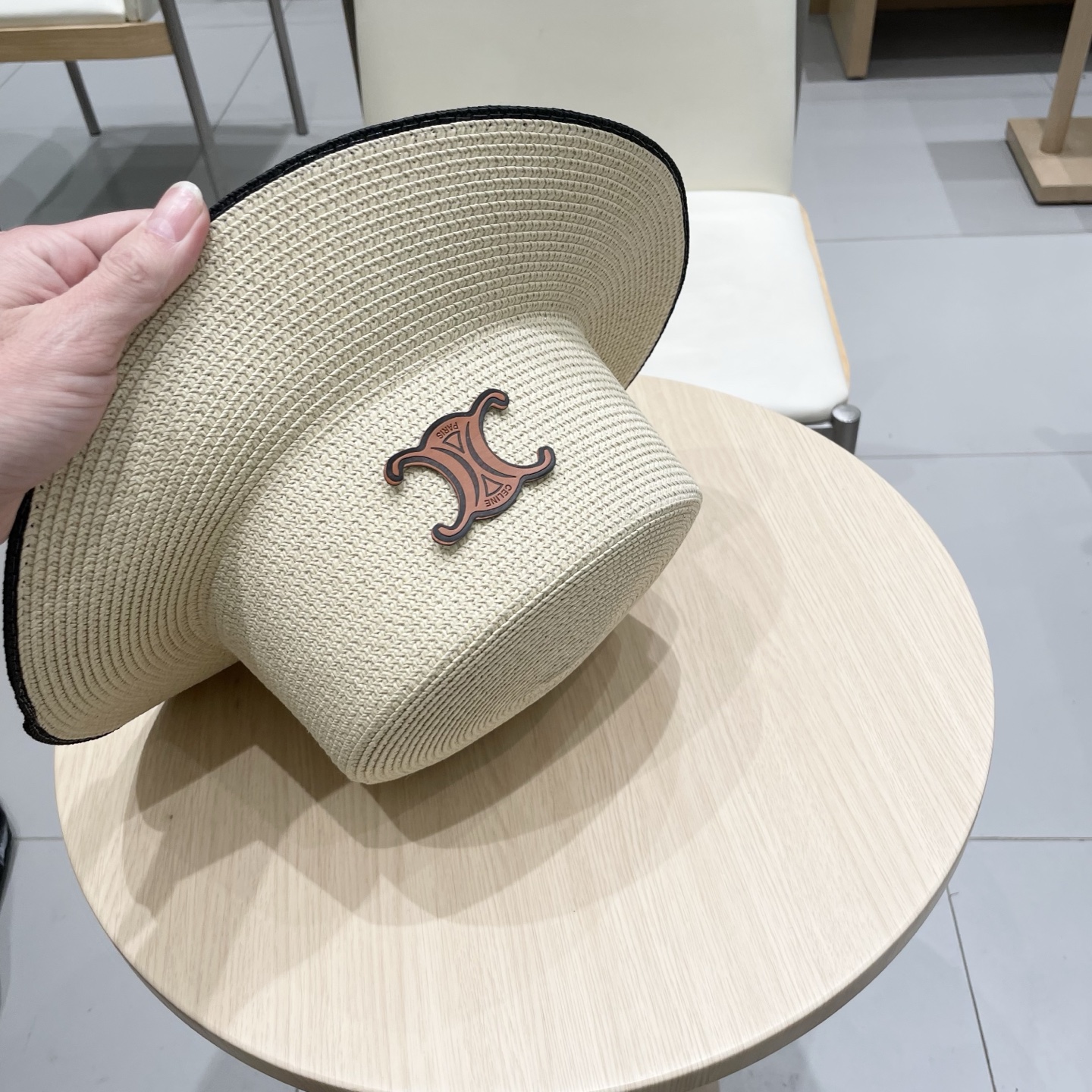  塞琳celien新款草帽，平顶礼帽，头围57cm