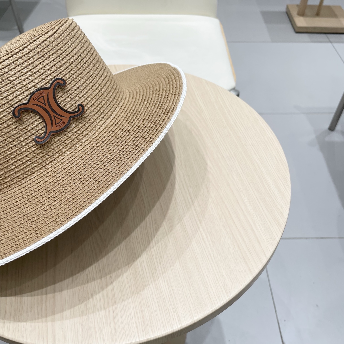 塞琳celien新款草帽，平顶礼帽，头围57cm
