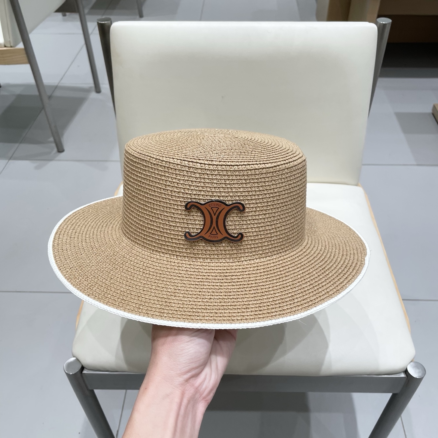  塞琳celien新款草帽，平顶礼帽，头围57cm