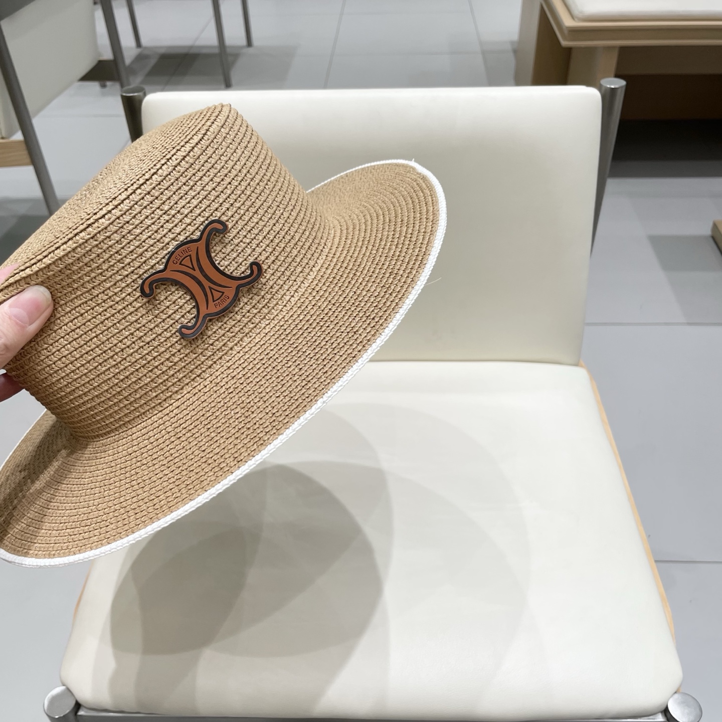  塞琳celien新款草帽，平顶礼帽，头围57cm