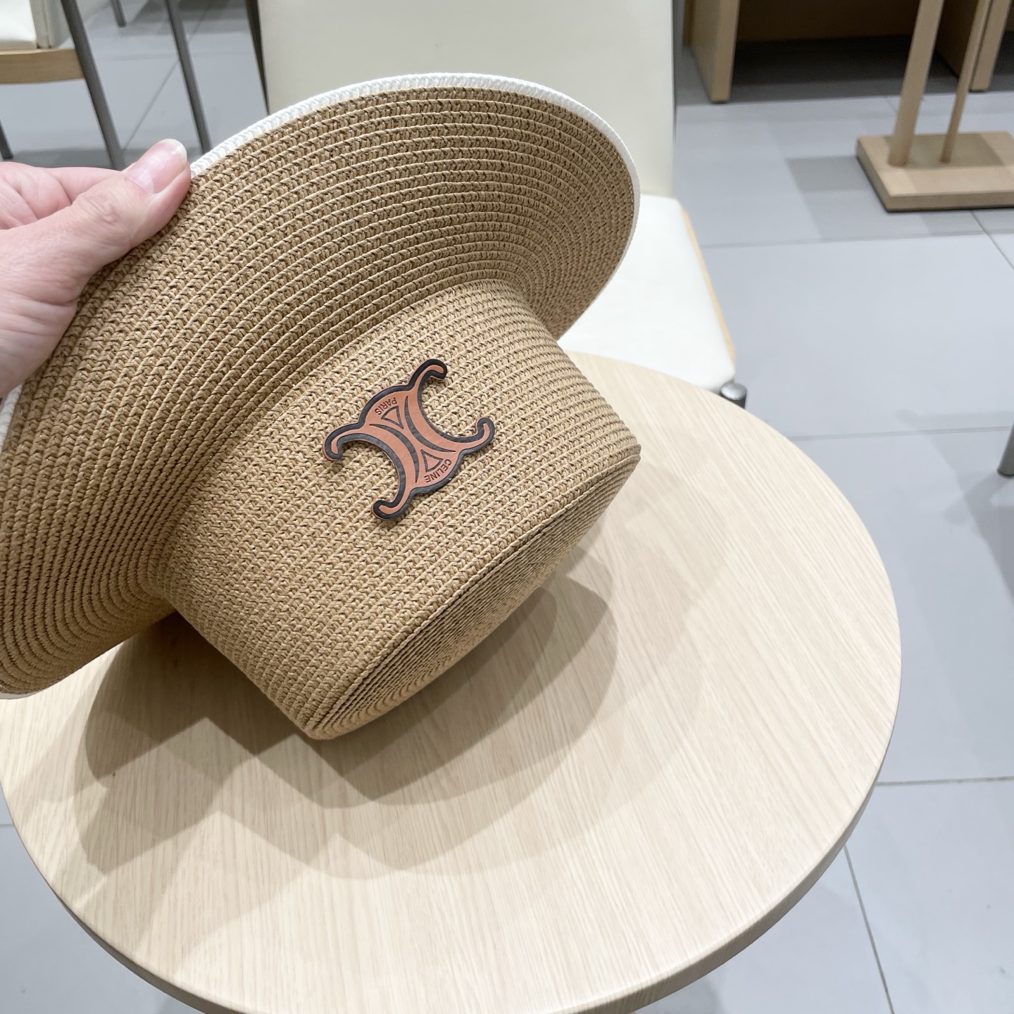  塞琳celien新款草帽，平顶礼帽，头围57cm