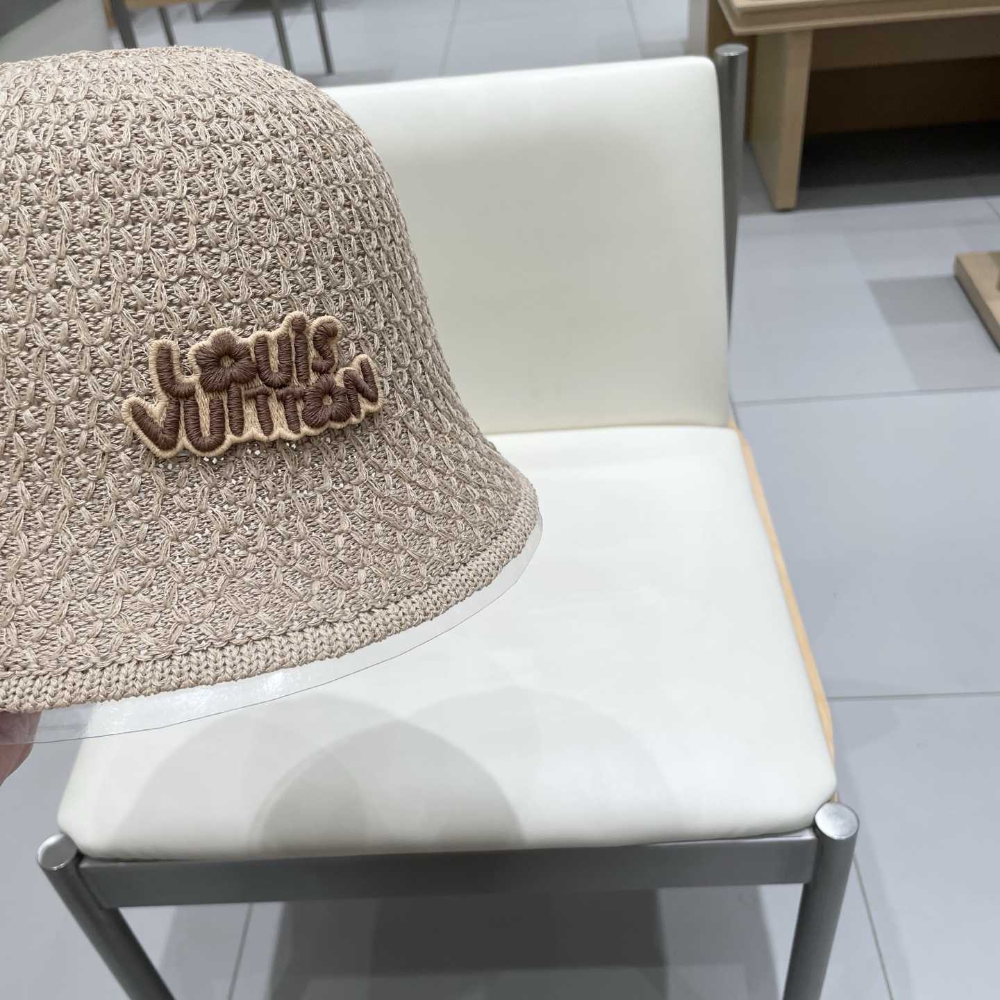  🧢路易威登棒球帽 LouisVuitton😍夏季纯色镂空水桶帽女韩版ins气质百搭显脸小盆帽时尚圆顶渔