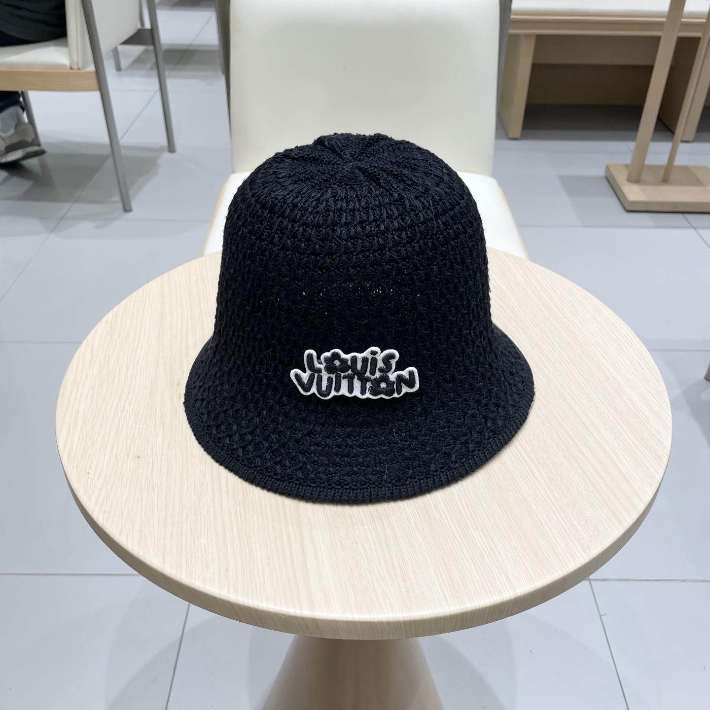  🧢路易威登棒球帽 LouisVuitton😍夏季纯色镂空水桶帽女韩版ins气质百搭显脸小盆帽时尚圆顶渔