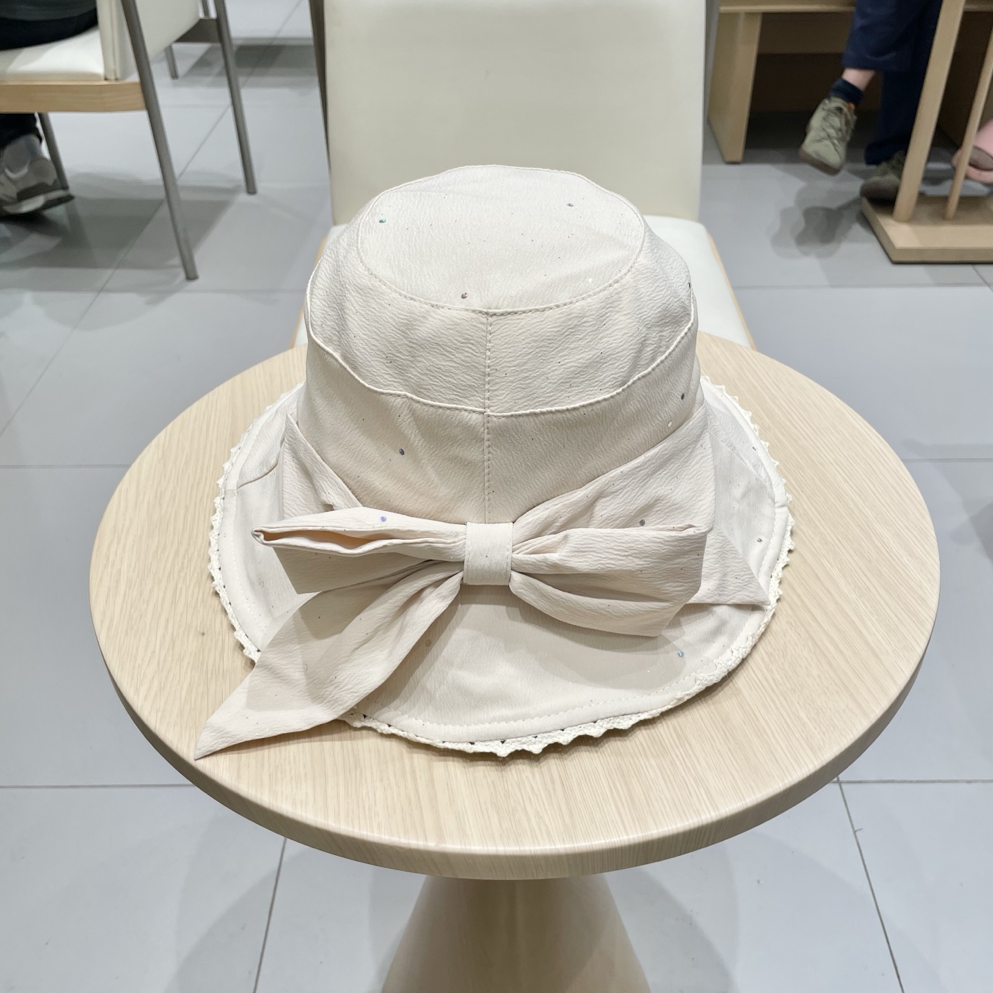  🧢路易威登棒球帽 LouisVuitton😍新款彩胶蝴蝶结防晒渔夫帽旅游度假太阳帽休闲沙滩遮阳帽时尚盆