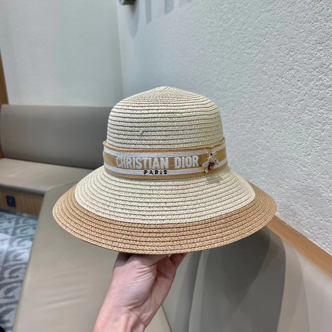 Dior迪奥年夏季新款草帽，拼色设计，头围57cm