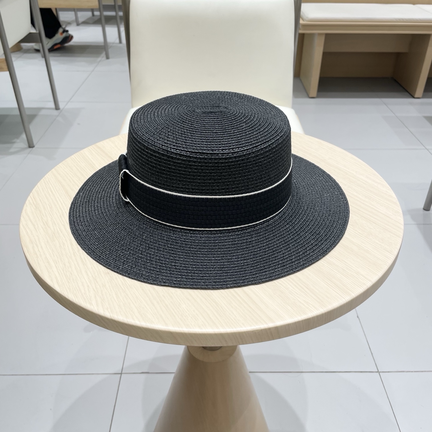  塞琳celien新款草帽，平顶草帽礼帽，头围57cm