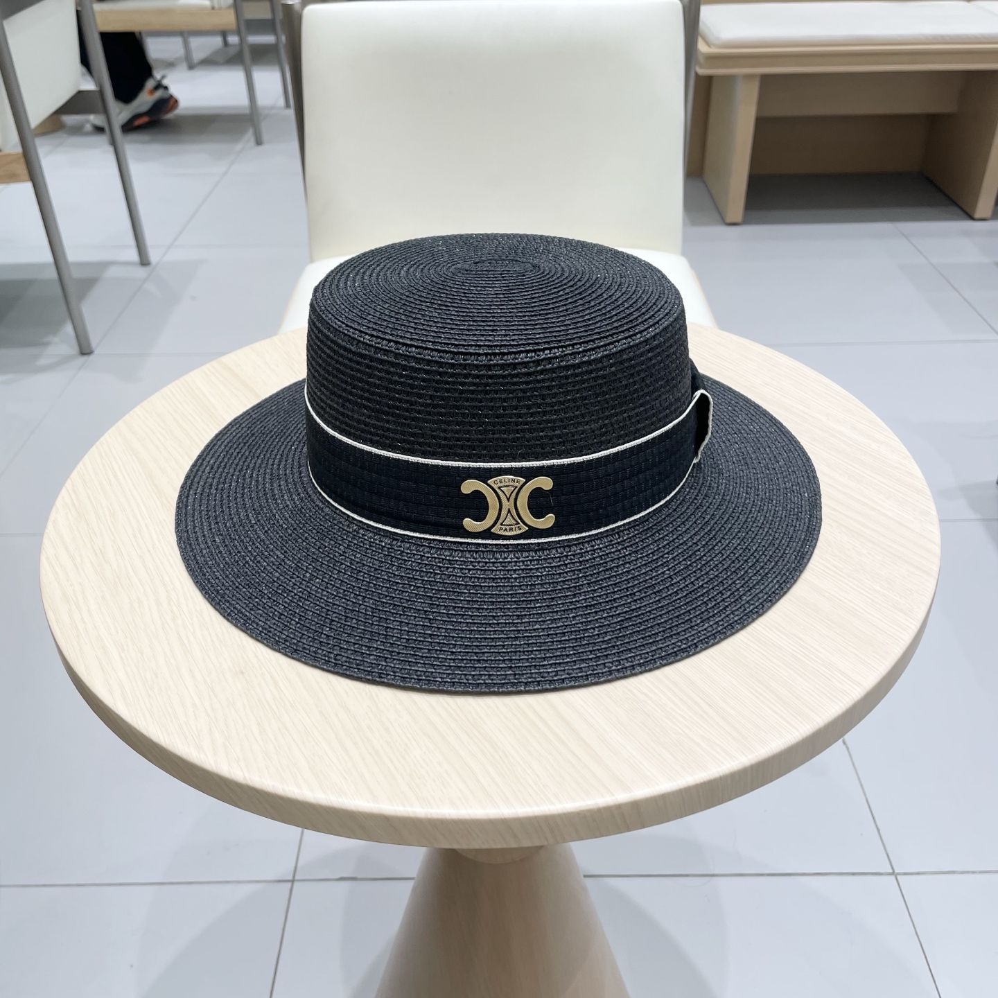 NO:228647,Celine Celien new straw hat, flat top hat, head circumference 57cm hat, straw hat fisherman hat baseball hat, hat, celine, espadrilles, hats19860909塞琳celien新款草帽,平顶草帽礼帽,头围57cm帽子草帽渔夫帽棒球帽,帽子,celine,espadrilles,hats,hat