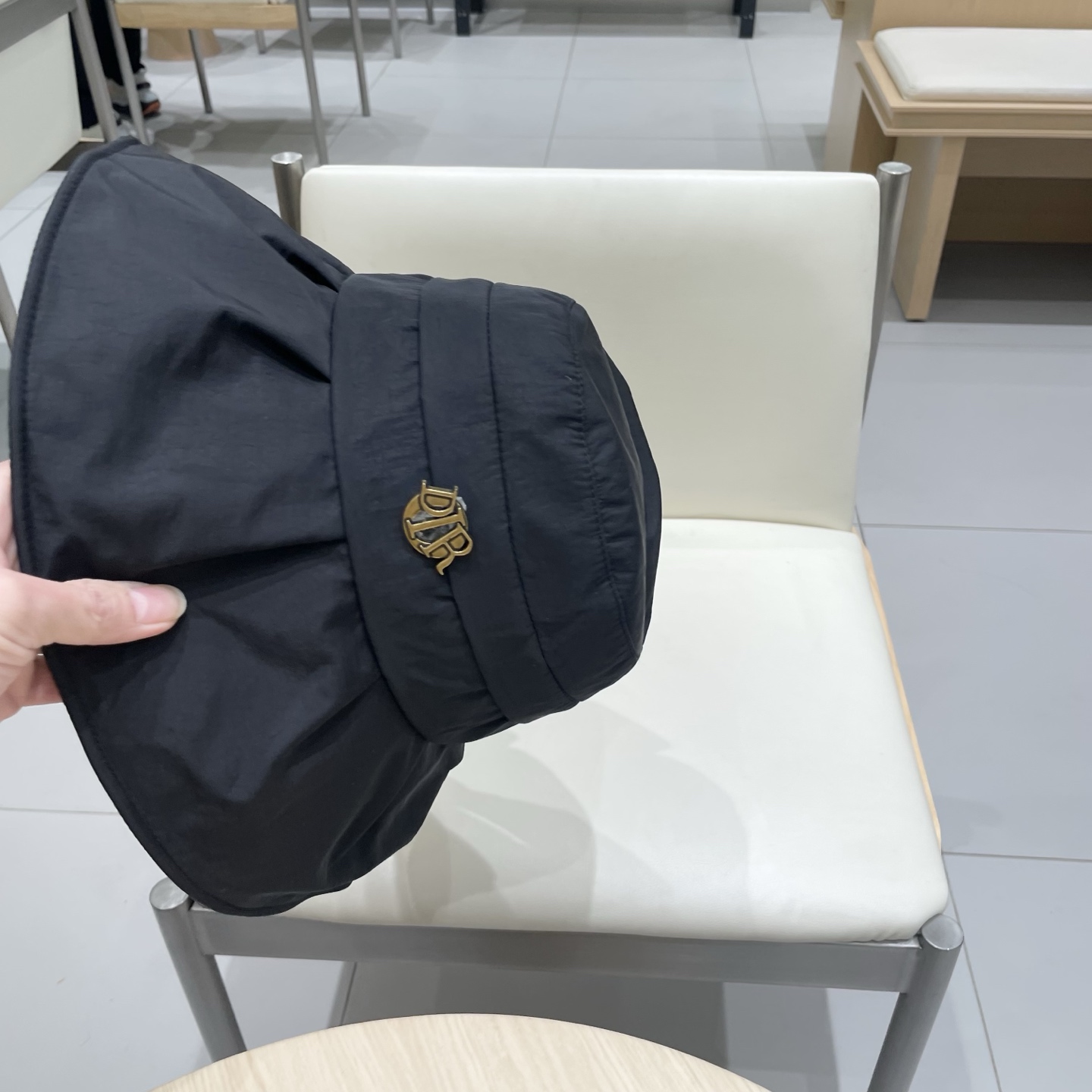  DIOR迪奥春夏季渔夫帽女防晒帽大檐蝴蝶结百搭遮脸防紫外线太阳帽遮阳帽潮