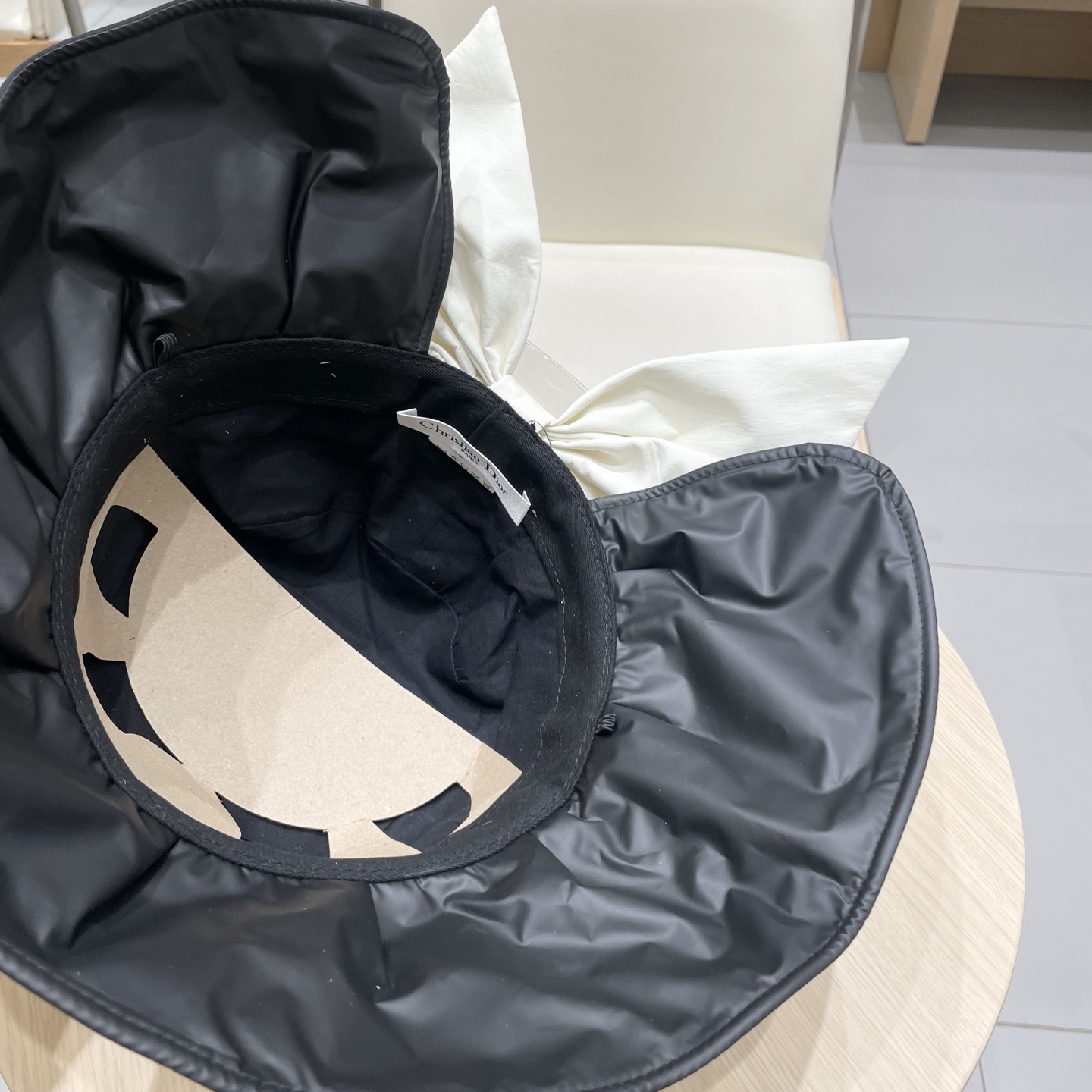  DIOR迪奥春夏季渔夫帽女防晒帽大檐蝴蝶结百搭遮脸防紫外线太阳帽遮阳帽潮