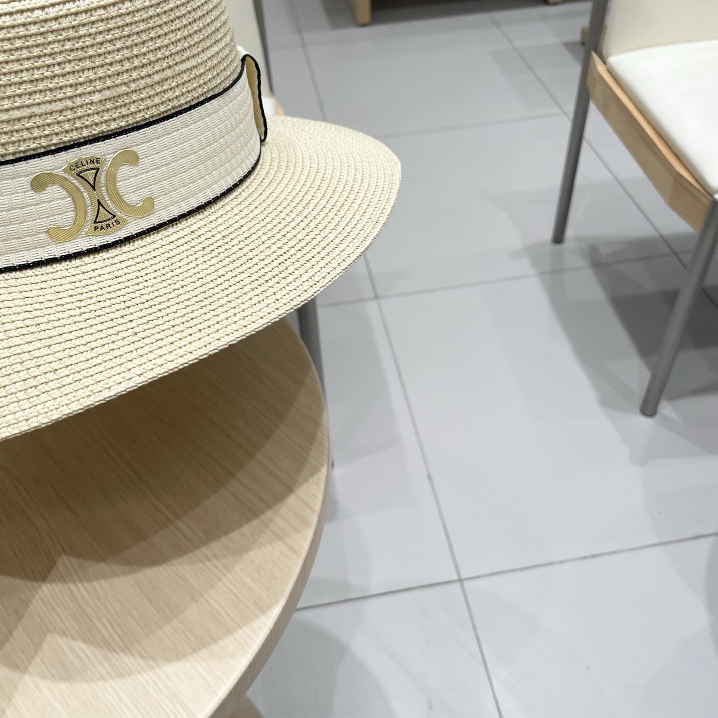  塞琳celien新款草帽，平顶草帽礼帽，头围57cm