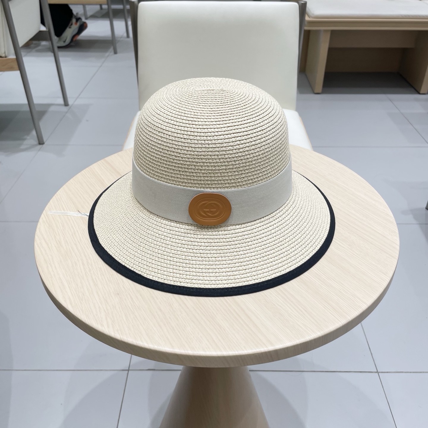 NO:228654,Gucci new dome straw hat, fine straw making, super hat hat, straw hat fisherman hat baseball hat, hat, gucci, espadrilles, hats19860909Gucci古奇新款圆顶草帽,细草制作,帽型超赞帽子草帽渔夫帽棒球帽,帽子,gucci,espadrilles,hats,hat