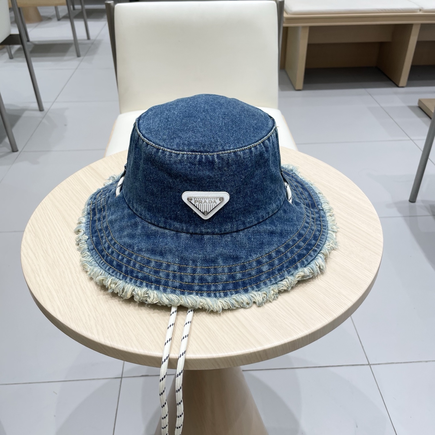 NO:221186,Prada Prada Spring Korean Version Ins Retro Furrowed Iron Marking Cowboy Fisherman Hat Women Showing Face Small Sun Hat Solid Color Sunscreen Basin Hat Fisherman Hat Baseball Hat Knitted Hats, Hats, Prada, Prada, espadrilles, Hats19860909prada普拉达春季韩版ins复古毛边铁标牛仔渔夫帽女显脸小遮阳帽纯色防晒盆帽帽子渔夫帽棒球帽针织帽,帽子,prada,prada,espadrilles,hats,hat