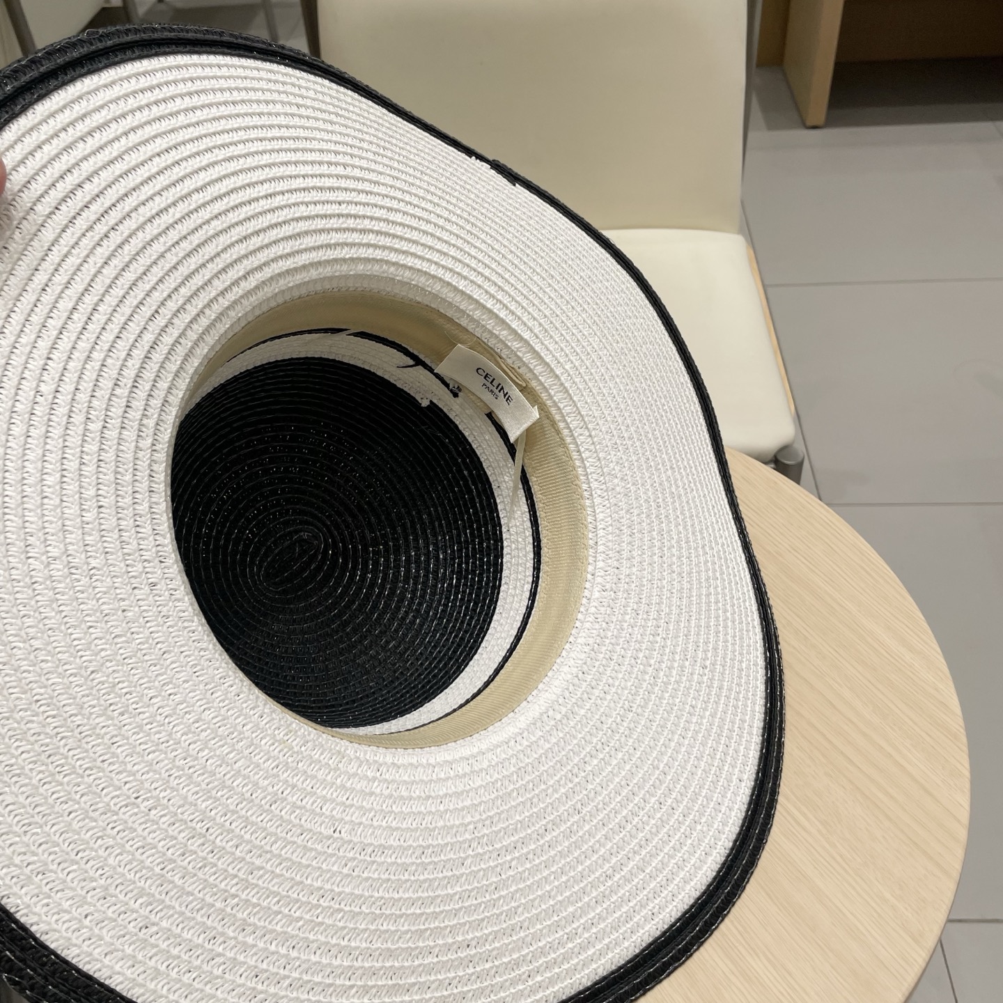  塞琳celien新款草帽，沙滩帽礼帽，头围57cm