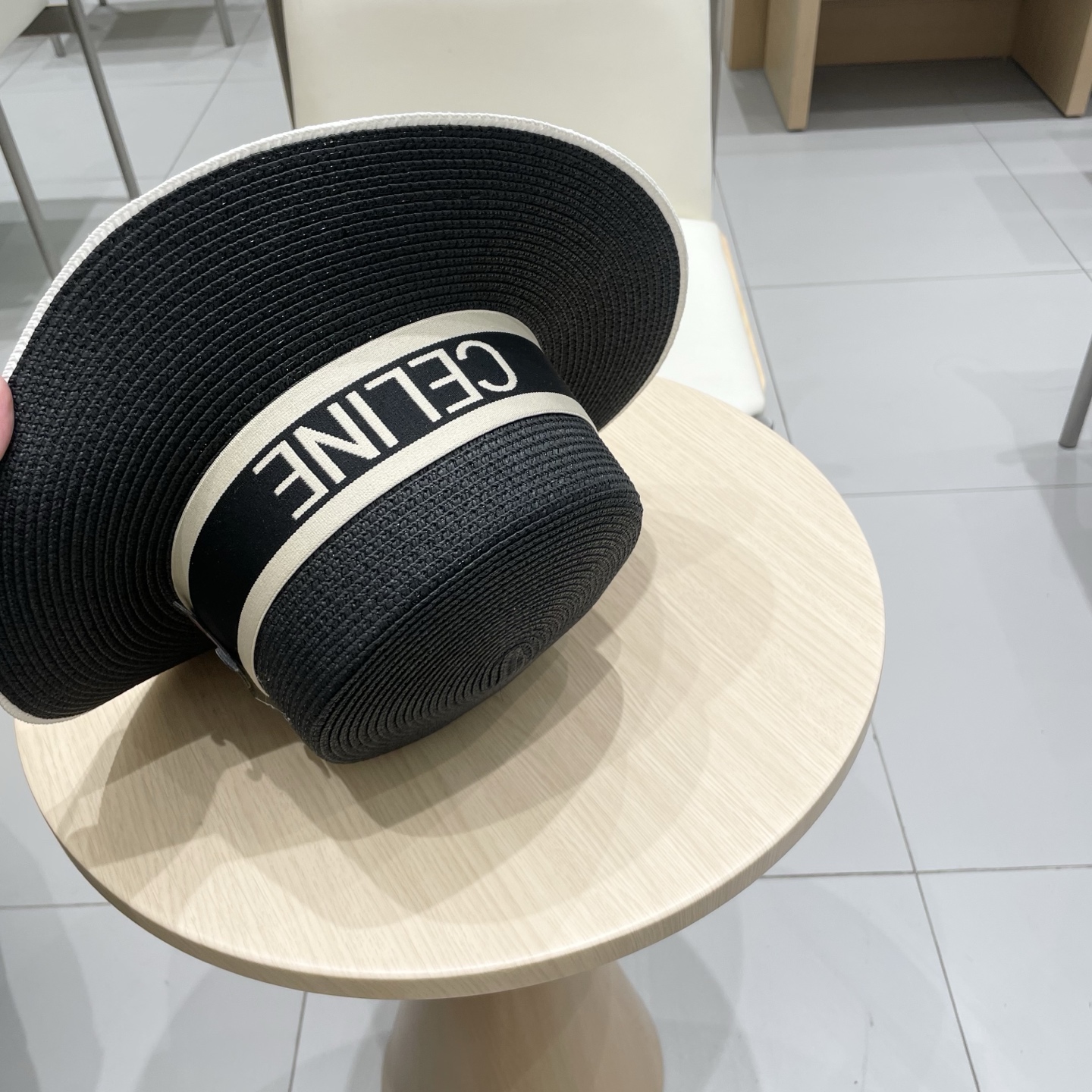  塞琳celien新款草帽，平顶礼帽，头围57cm