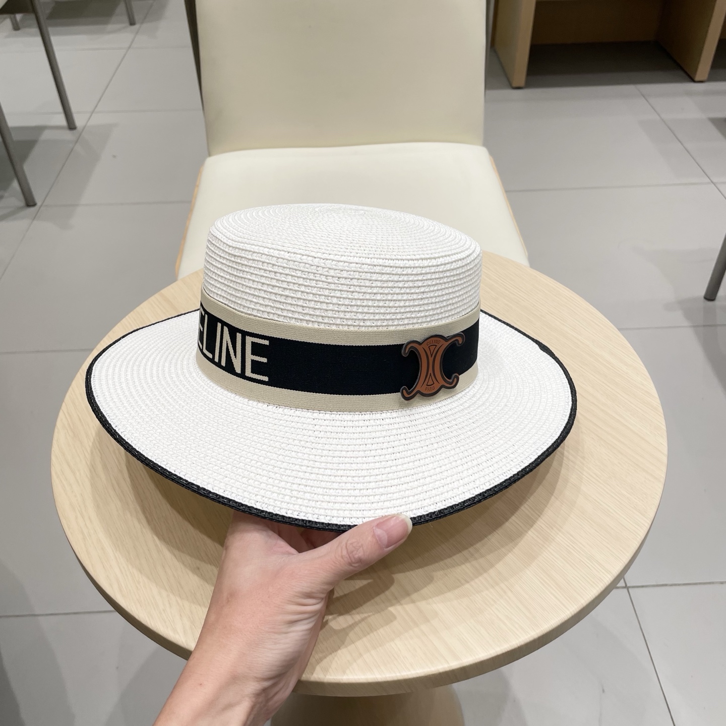  塞琳celien新款草帽，平顶礼帽，头围57cm