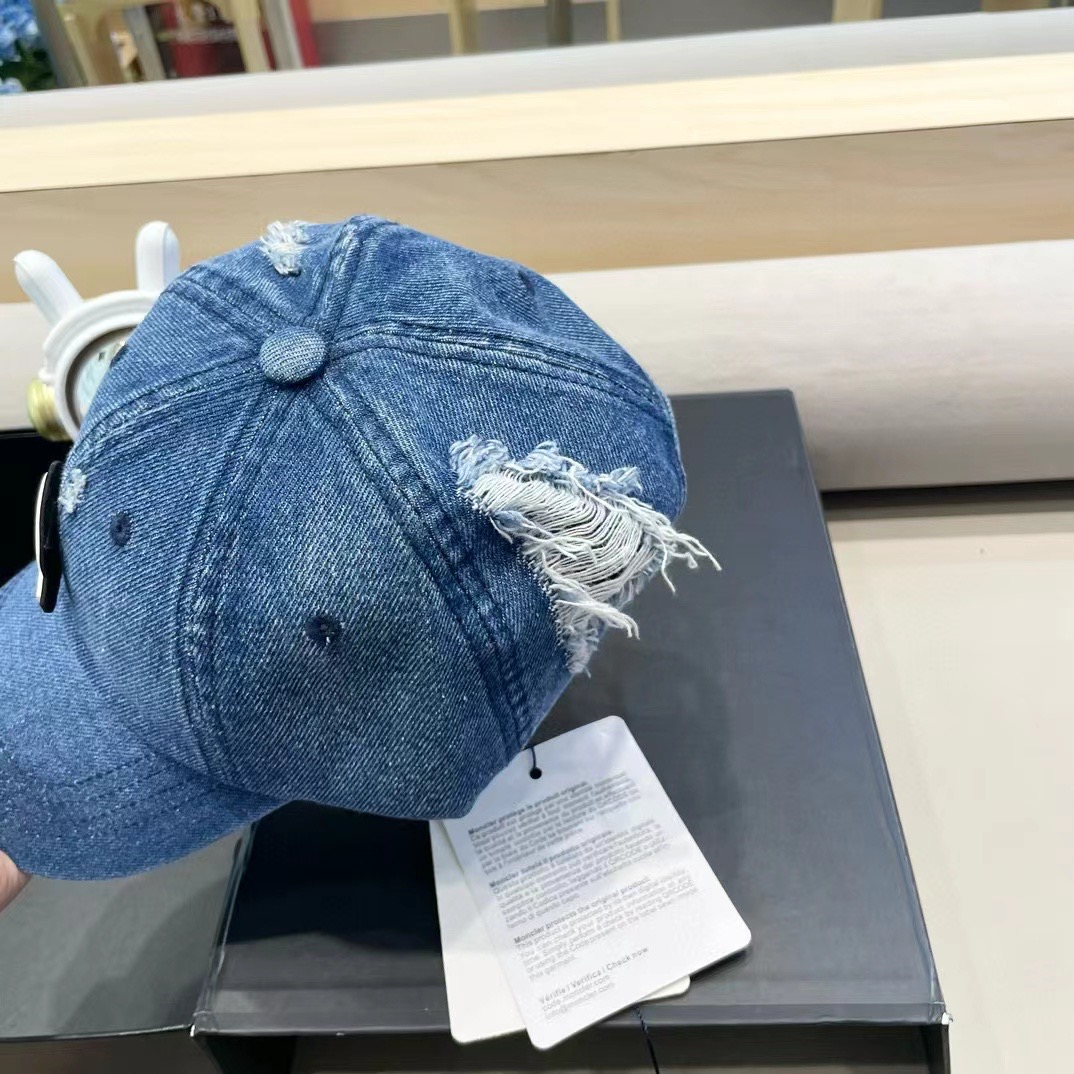 蒙口洗水做牛仔旧棒球帽火爆款技术升级，洗水做破的牛仔风街头风十足更符合现在时尚小哥哥小姐姐的style，