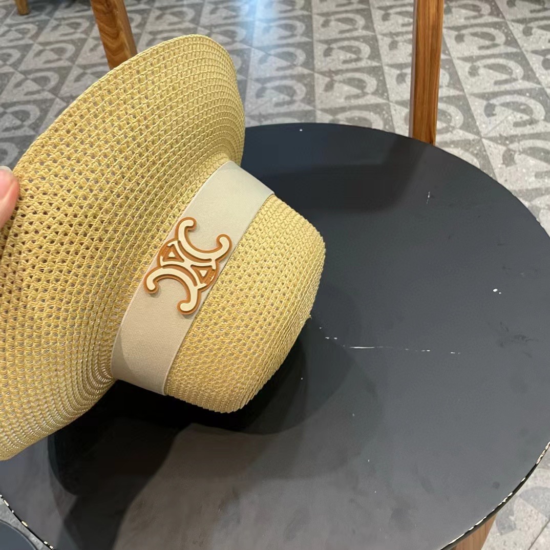 celine赛琳新款镂空草帽，可折叠，轻盈百搭，头围57cm