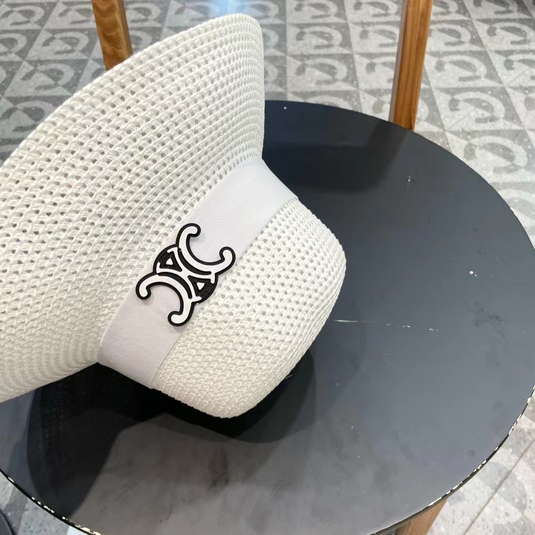 celine赛琳新款镂空草帽，可折叠，轻盈百搭，头围57cm