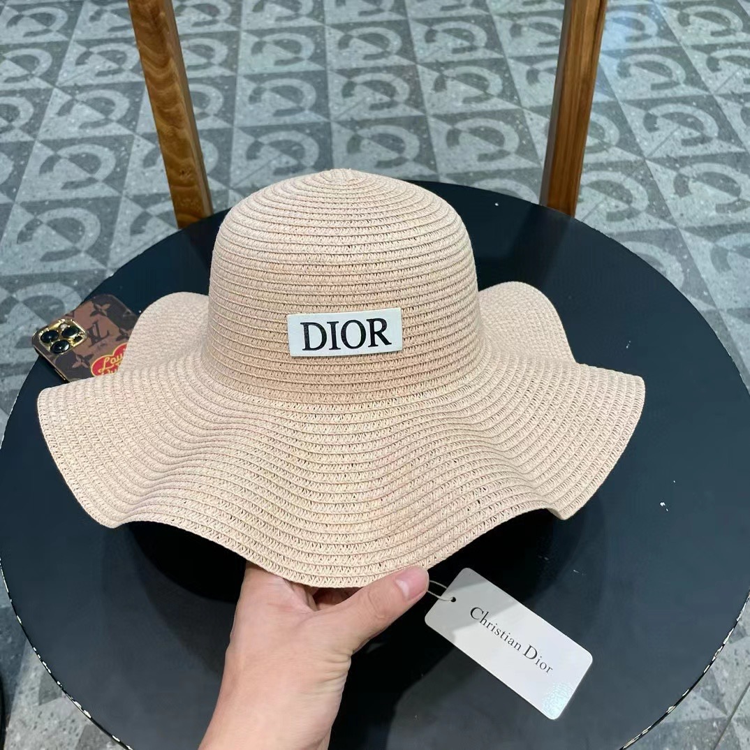 NO:357117,【DIOR】New straw woven straw hat basin hat beach style, simple and elegant, versatile items~ the first choice when going out, the new hat shape is super beautiful, the new product is on the hat, straw hat fisherman hat baseball hat, hat, dior, dior, espadrilles, espadrilles, hats【DIOR迪奥】新款草编遮阳草帽盆帽沙滩风,简约大方,百搭单品～出街首选,新款帽型超美腻,新品上帽子草帽渔夫帽棒球帽,帽子,dior,dior,espadrilles,espadrilles,hats,hat