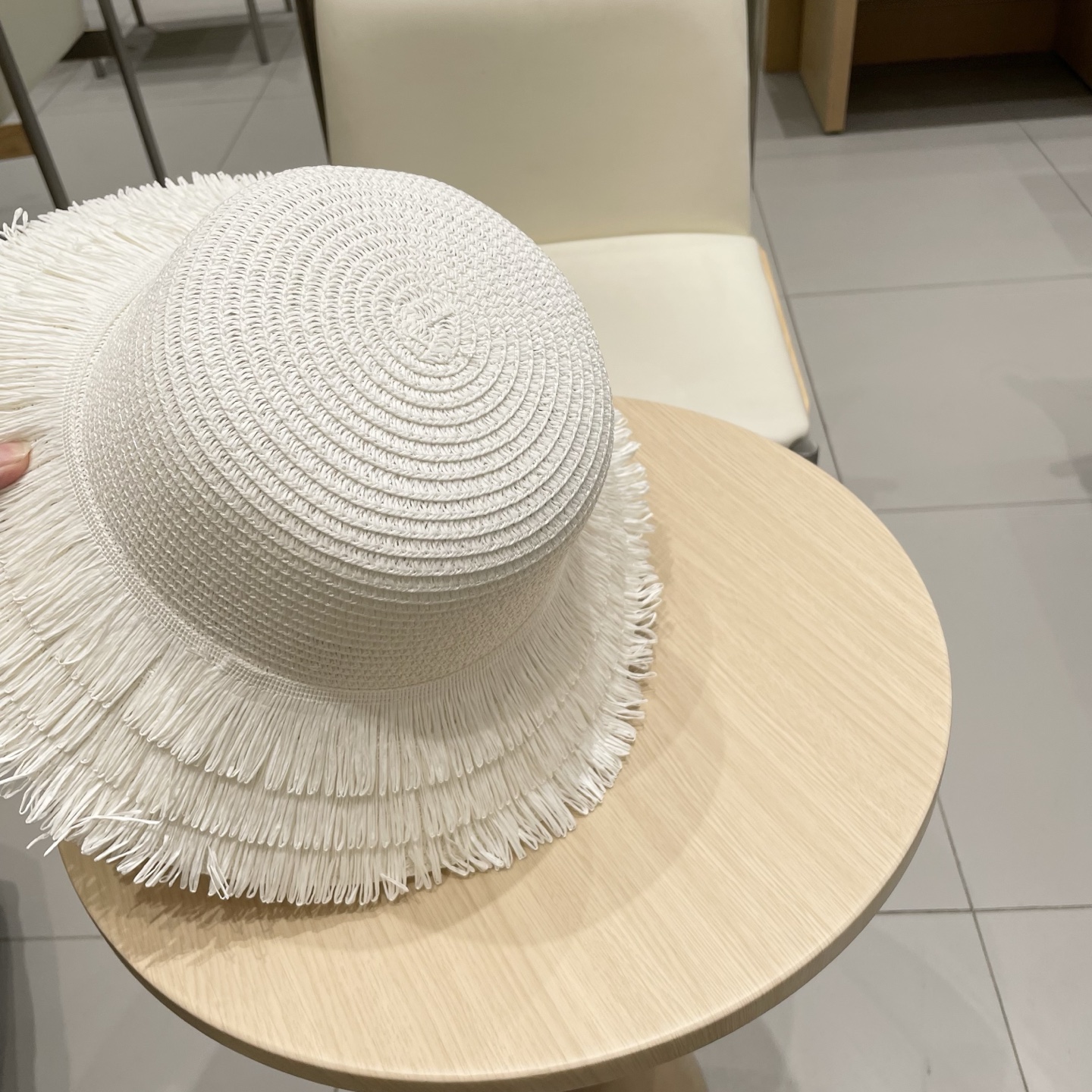  lv路易威登网红毛边流苏草帽优雅大檐海边度假遮阳盆帽休闲夏女