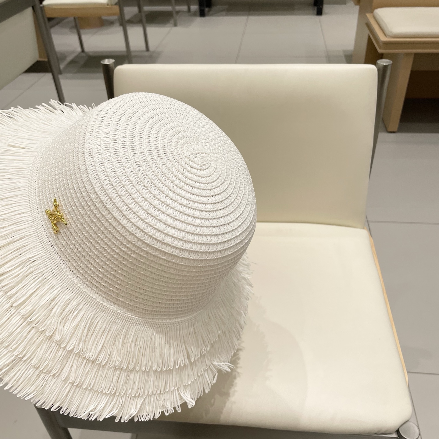  lv路易威登网红毛边流苏草帽优雅大檐海边度假遮阳盆帽休闲夏女