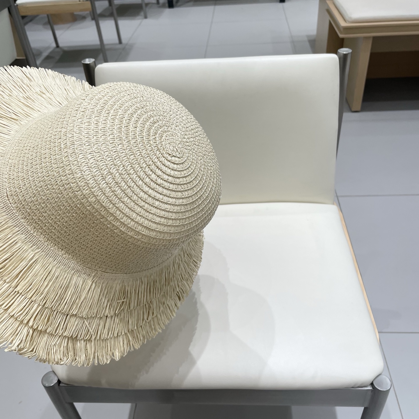  lv路易威登网红毛边流苏草帽优雅大檐海边度假遮阳盆帽休闲夏女