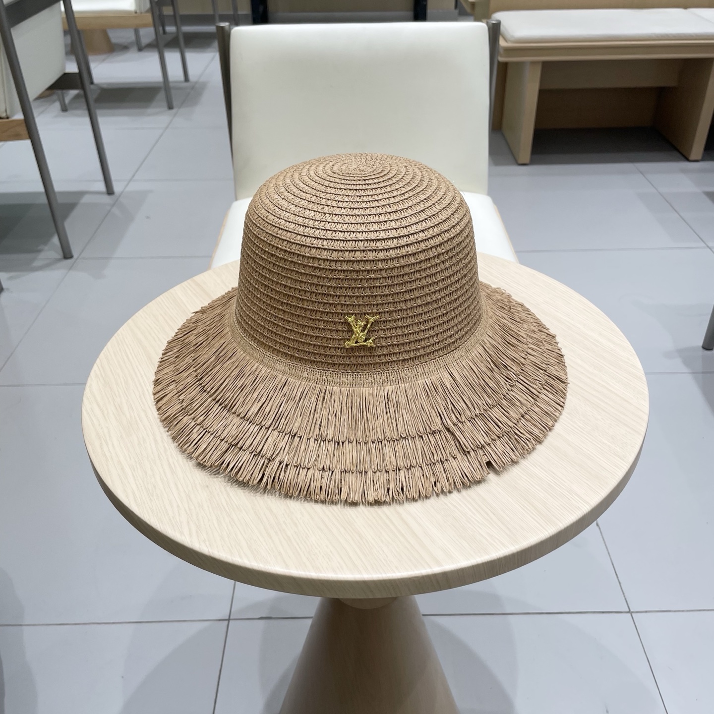  lv路易威登网红毛边流苏草帽优雅大檐海边度假遮阳盆帽休闲夏女