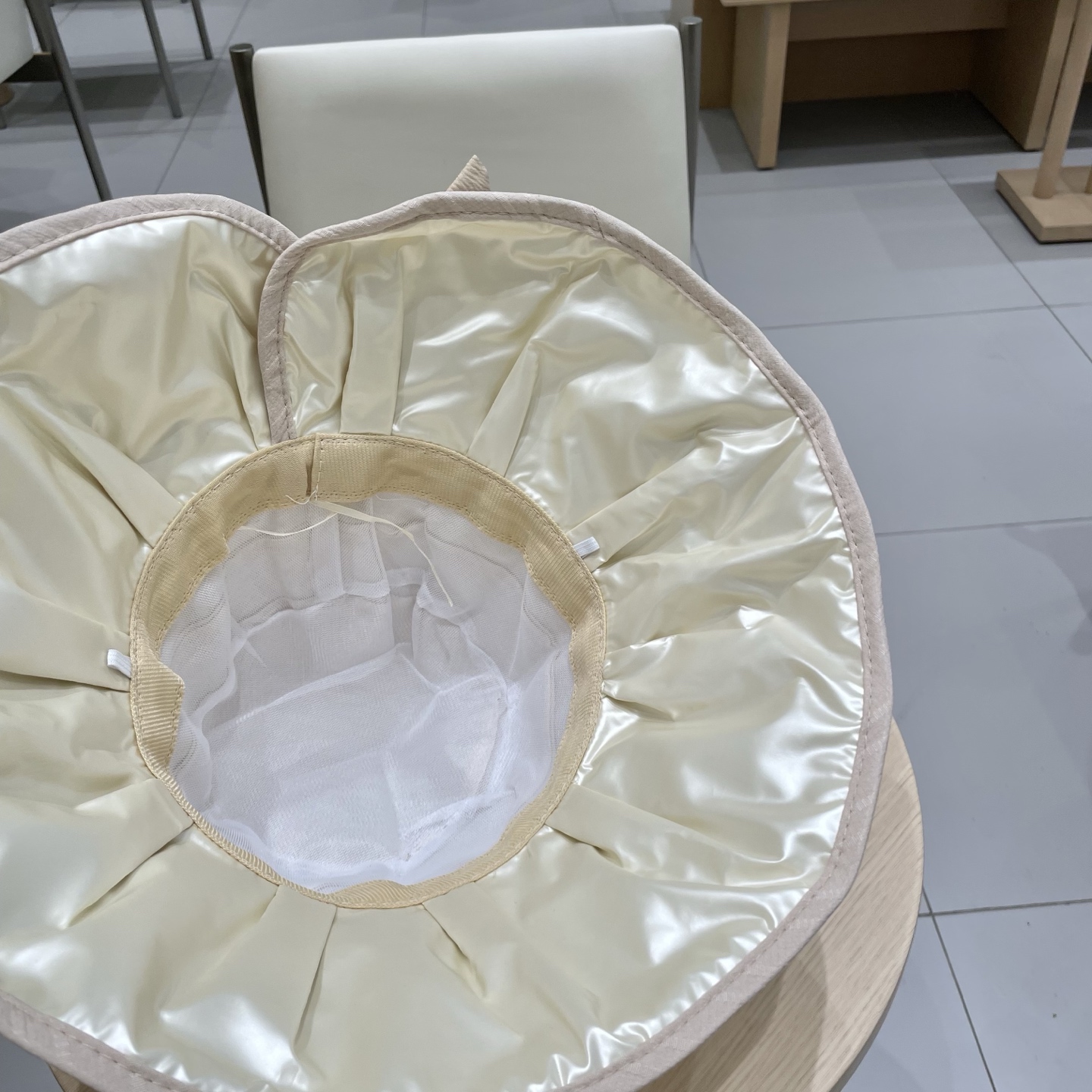 Chanel香奈儿遮阳帽女春夏新款大蝴蝶结旅游度假帽子优雅可折叠遮脸防晒渔夫帽