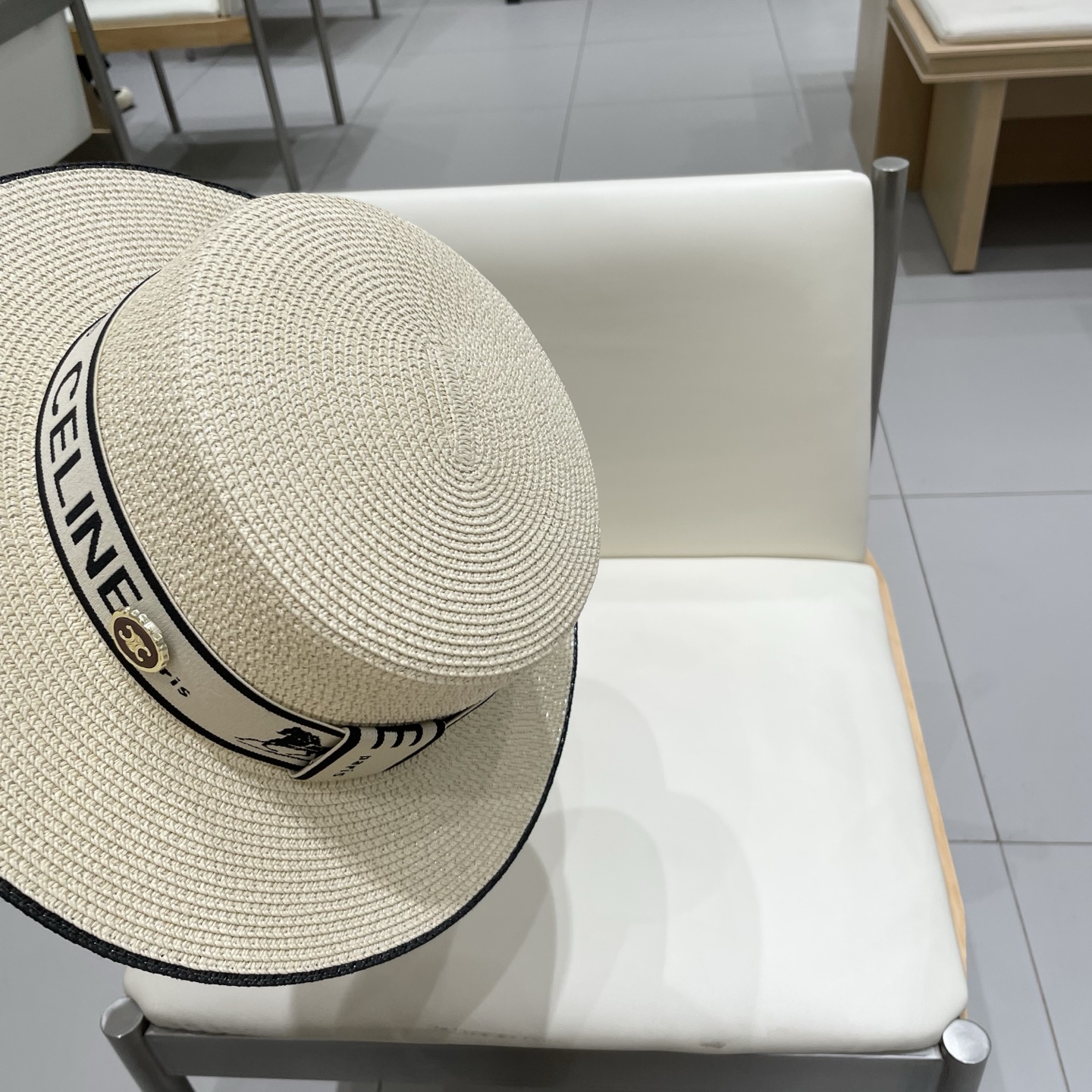 塞琳celien新款草帽，平顶水桶礼帽，头围57cm