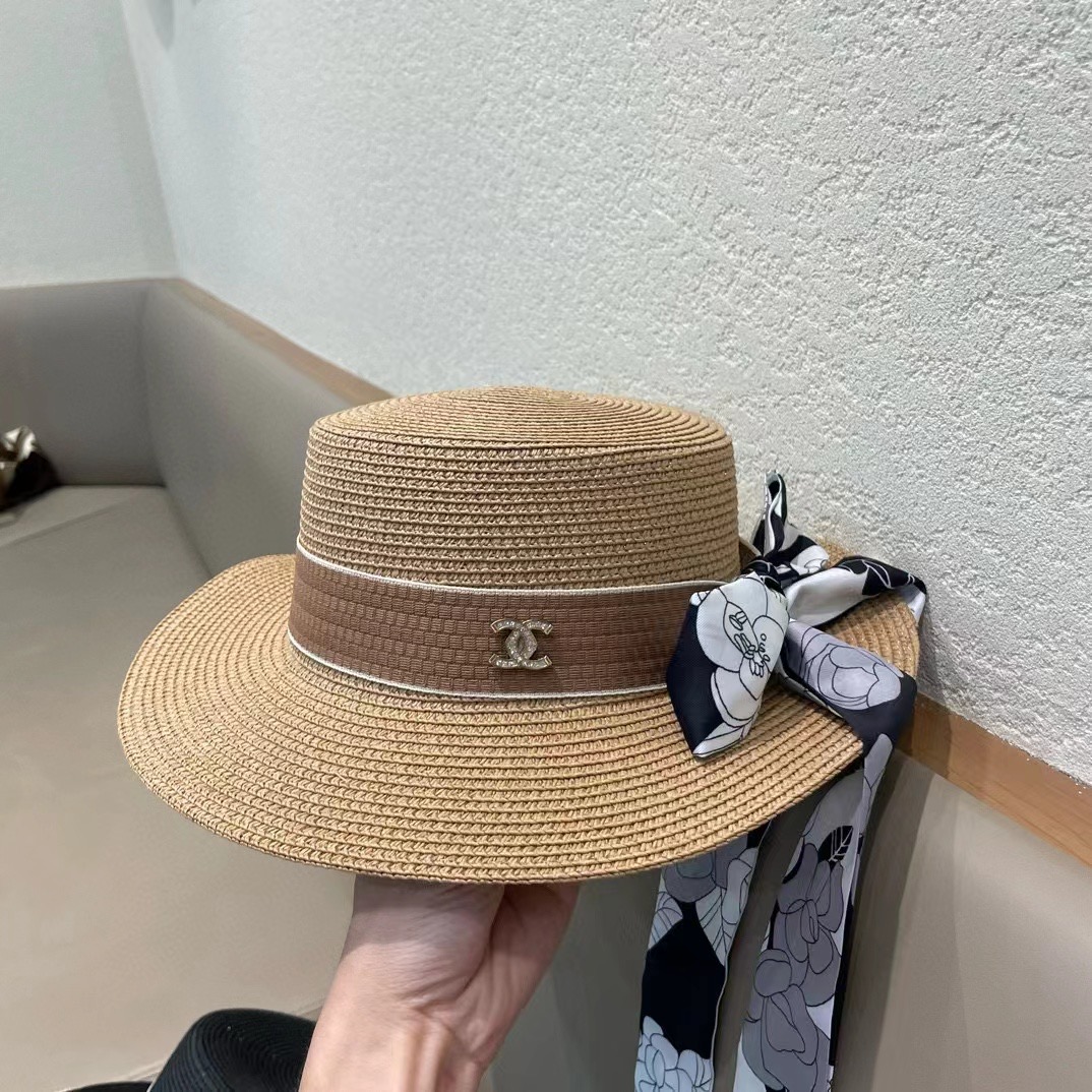   Chanel香奈儿草帽，遮阳沙滩帽，搭配香奈儿飘带，高级定制，头围57cm 四个色