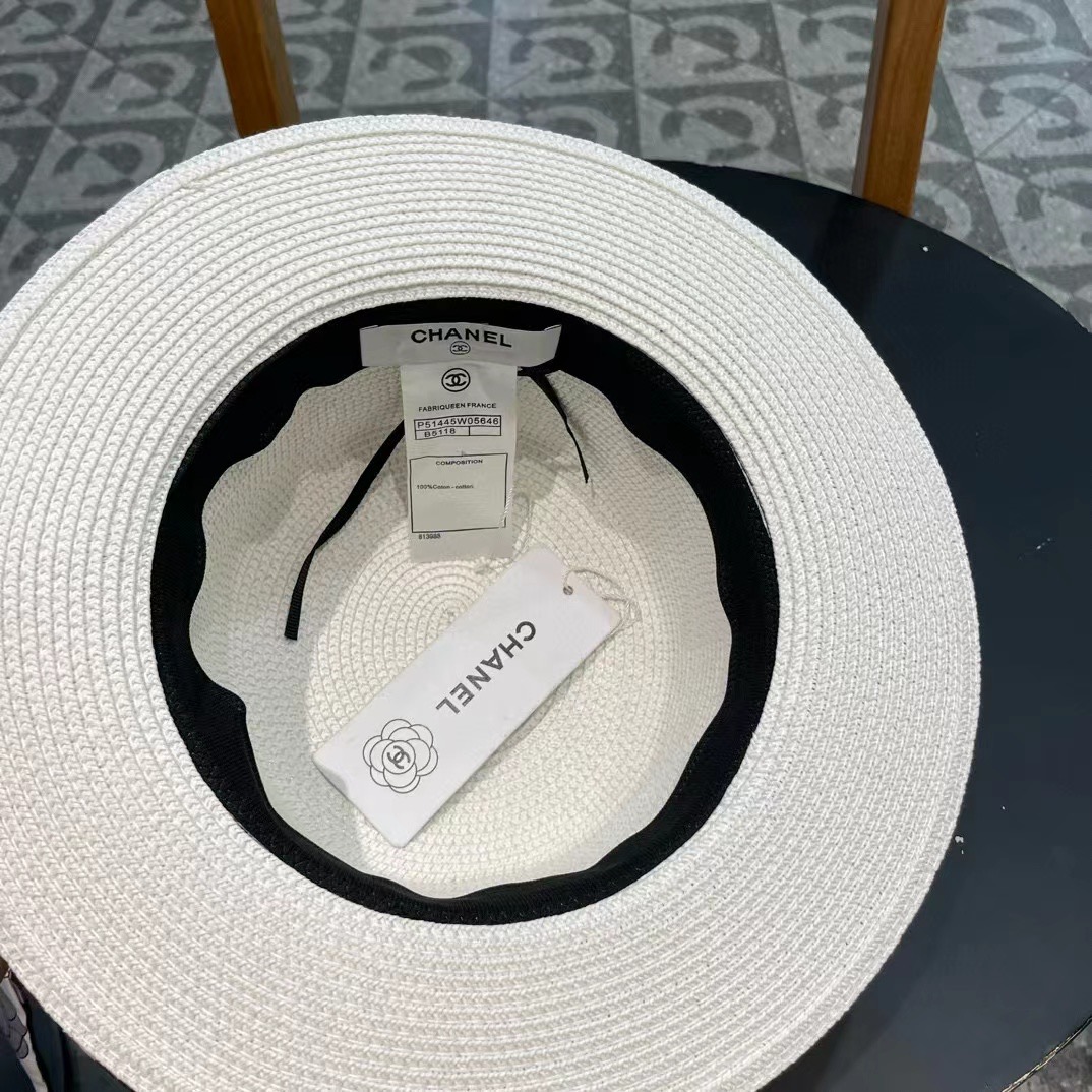   Chanel香奈儿草帽，遮阳沙滩帽，搭配香奈儿飘带，高级定制，头围57cm 四个色