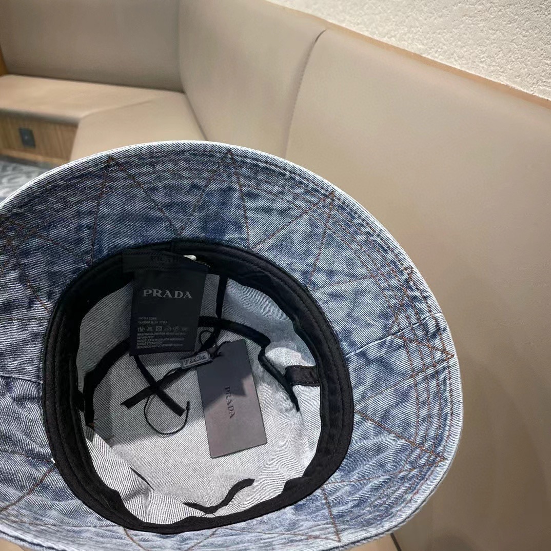 【PRADA普拉达】新款牛仔做旧款渔夫帽，男女款又好搭配，出街单品