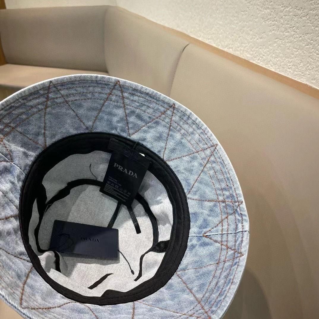 【PRADA普拉达】新款牛仔做旧款渔夫帽，男女款又好搭配，出街单品