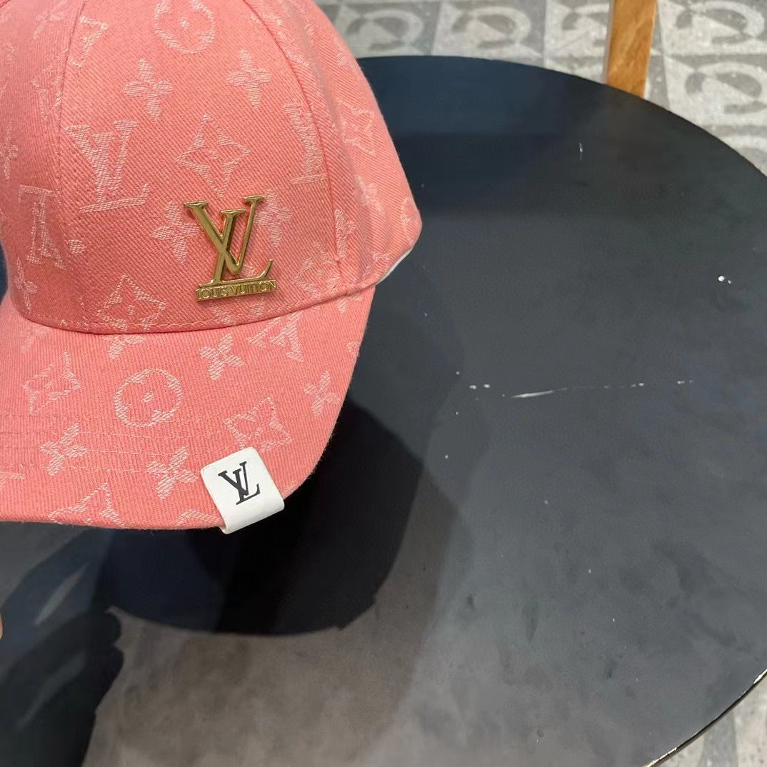  LouiVuittonLV👒专柜新款路易威登家刺绣棒球帽，简单大方 男女通用遮阳帽，